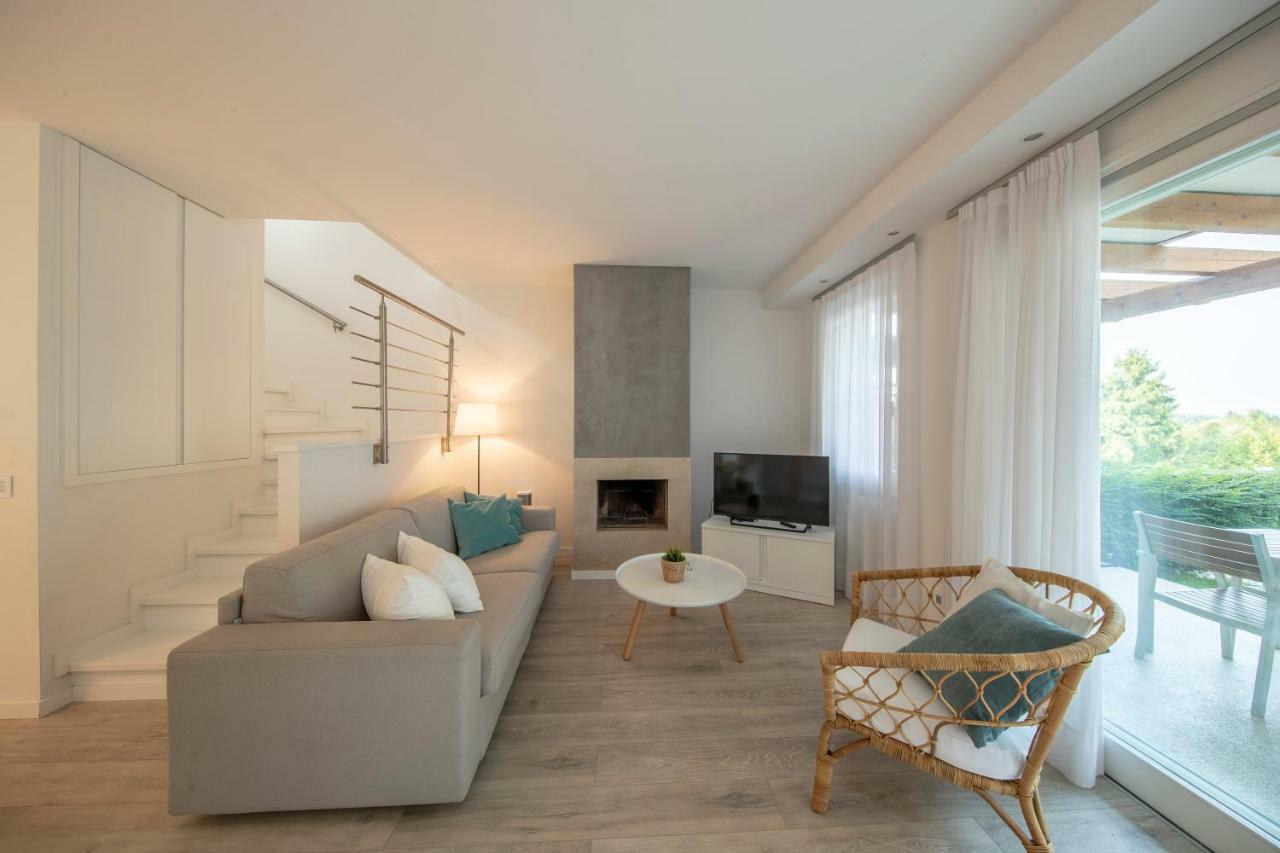 פאדנג'ה סול גארדה Italia Living Villa מראה חיצוני תמונה