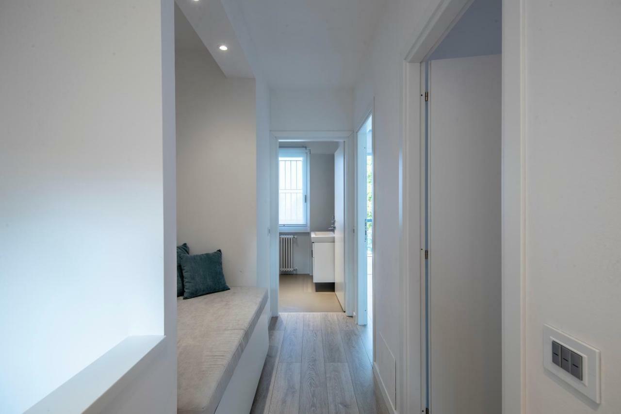 פאדנג'ה סול גארדה Italia Living Villa מראה חיצוני תמונה